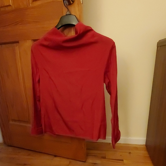 Top - Picture 3 of 3